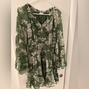 Patrons of Peace
Size SMALL
Green floral